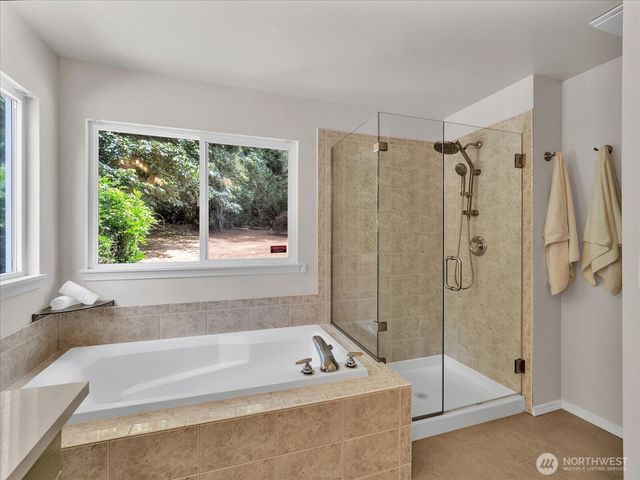 6360 286 Place NE, Carnation, WA 98014