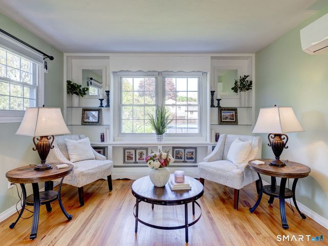 49 Whitehall Drive, East Hartford, CT 06118
