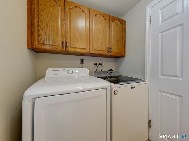 49 Whitehall Drive, East Hartford, CT 06118