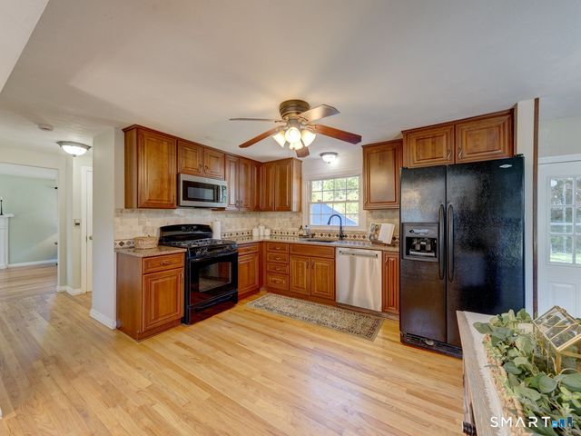 49 Whitehall Drive, East Hartford, CT 06118