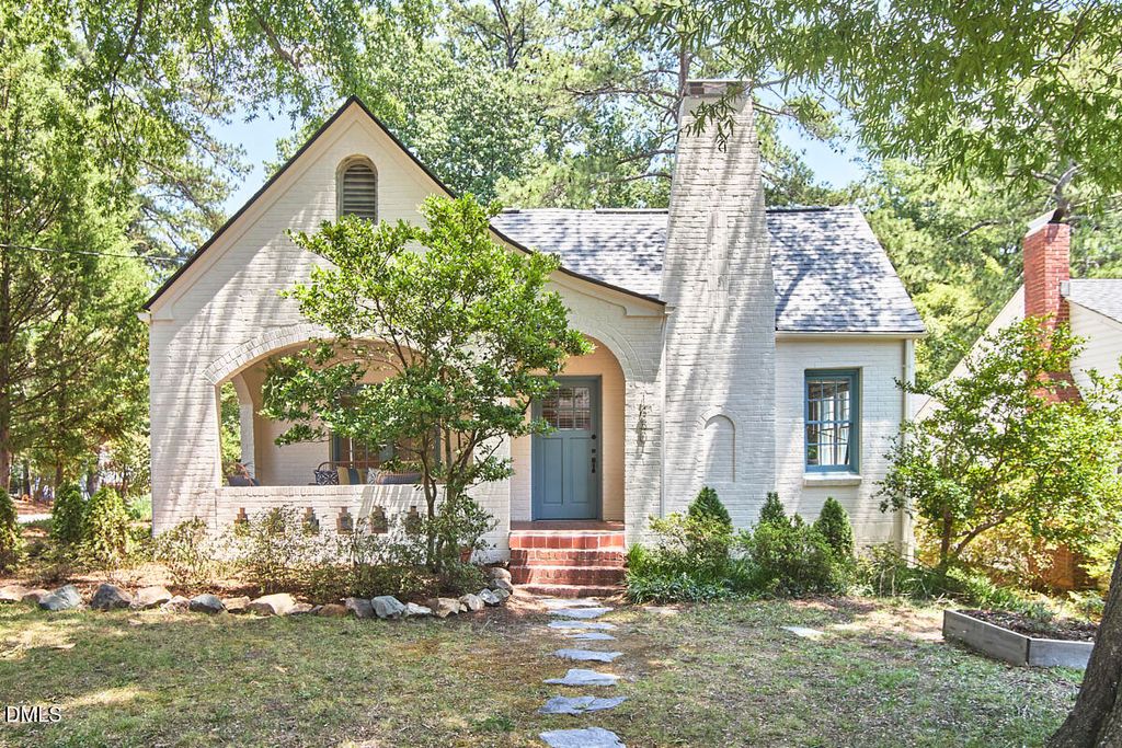 1430 Woodland Drive, Durham, NC 27701