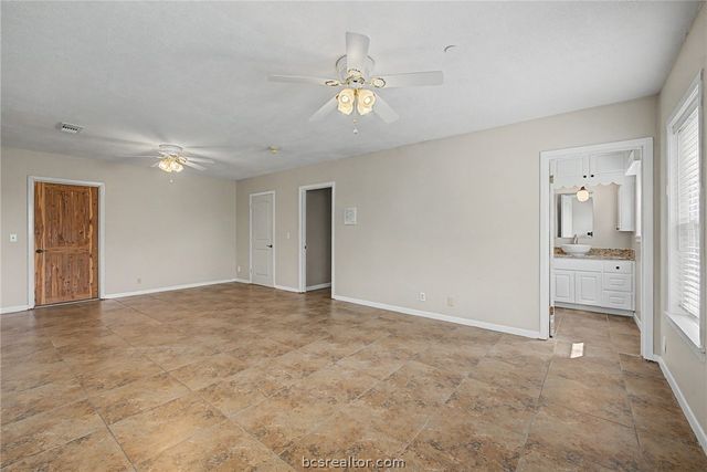 2828 Hwy 36 S, Caldwell, TX 77836