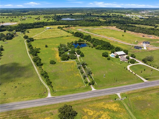 2828 Hwy 36 S, Caldwell, TX 77836