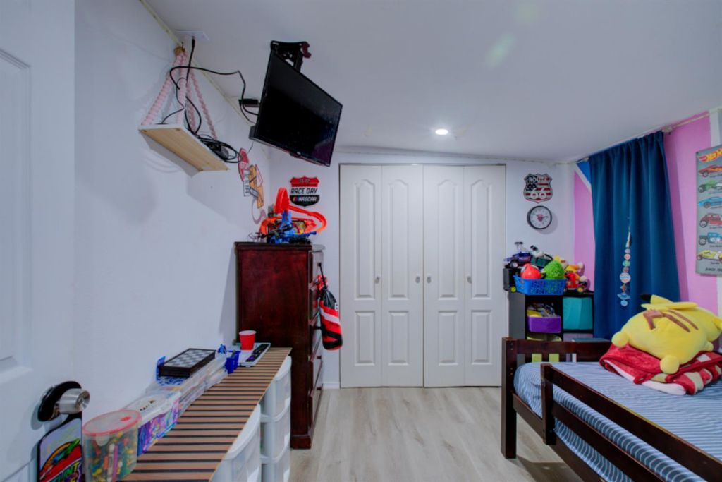 Image 21 of property listing at 7139 Center St. # 7141, Winton, CA 95388