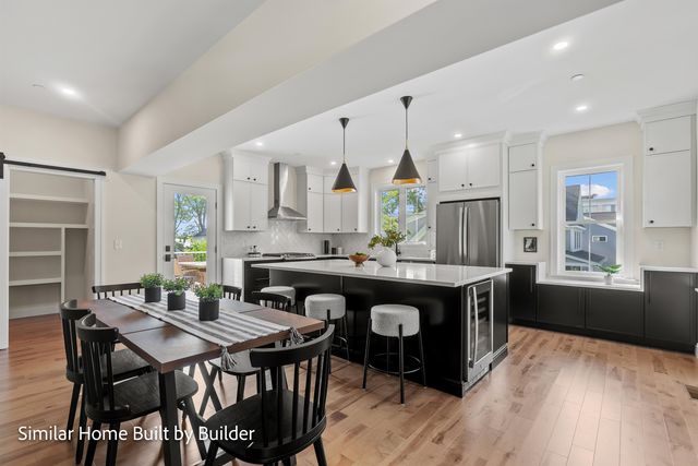 61 Beane Lane, Newington, NH 03801