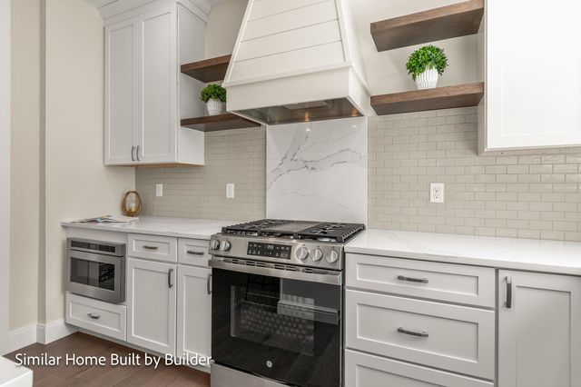 61 Beane Lane, Newington, NH 03801