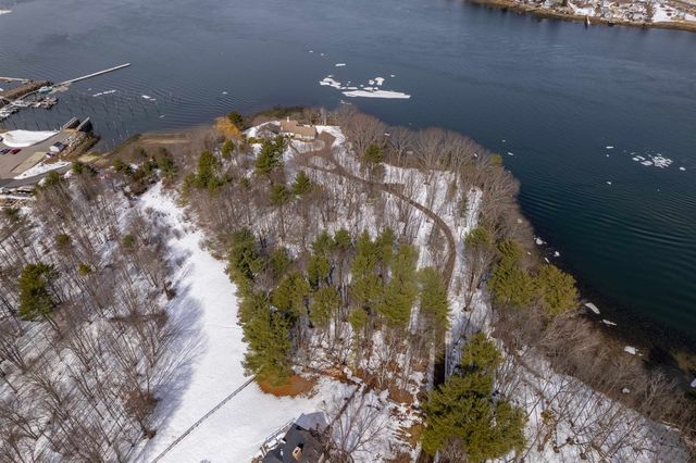 61 Beane Lane, Newington, NH 03801