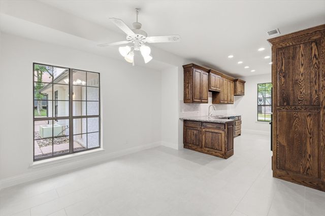 19 Timbergreen Circle, Denton, TX 76205