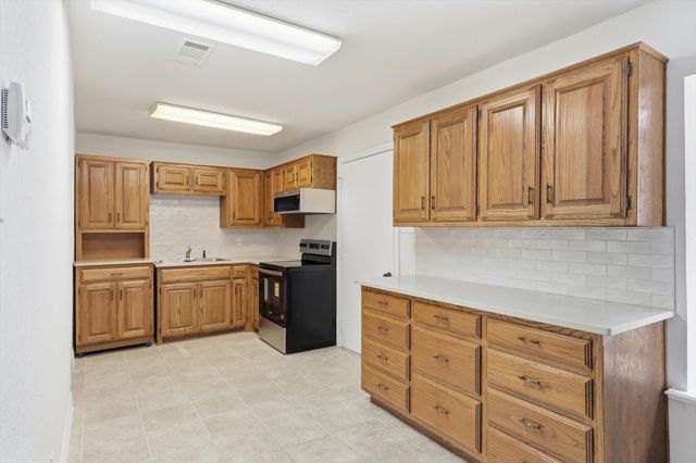 19 Timbergreen Circle, Denton, TX 76205