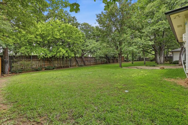 19 Timbergreen Circle, Denton, TX 76205