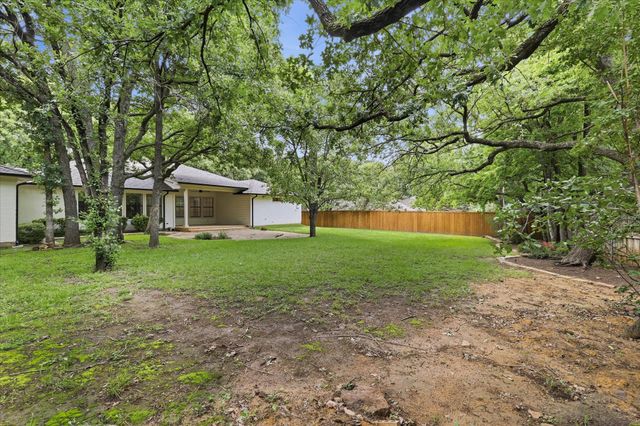 19 Timbergreen Circle, Denton, TX 76205