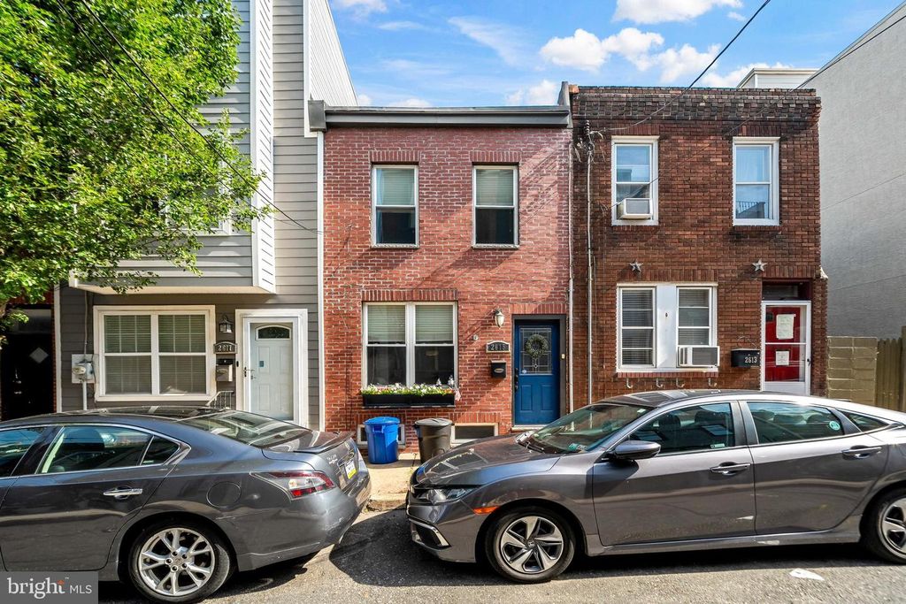 2615 CATHARINE ST, Philadelphia, PA 19146