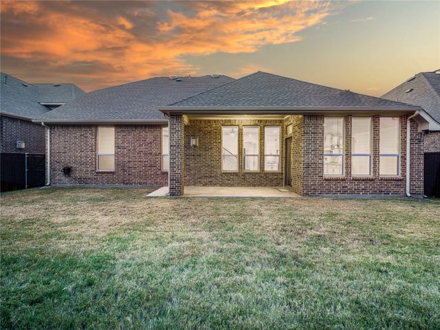 2724 Driftwood Creek Trail, Celina, TX 75078
