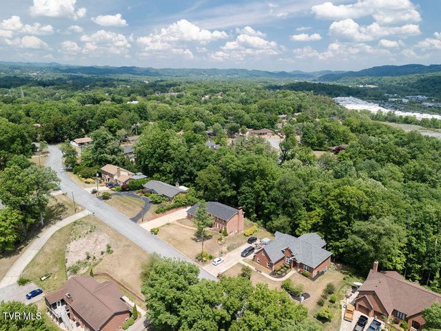 2236 Sheffield Street, Kingsport, TN 37660