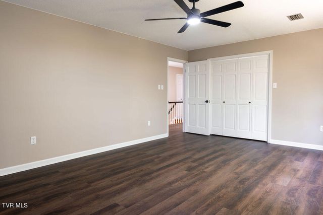 2236 Sheffield Street, Kingsport, TN 37660