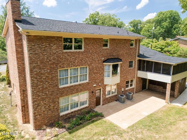 2236 Sheffield Street, Kingsport, TN 37660