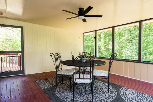 2236 Sheffield Street, Kingsport, TN 37660
