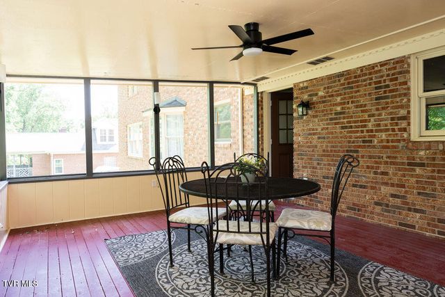 2236 Sheffield Street, Kingsport, TN 37660