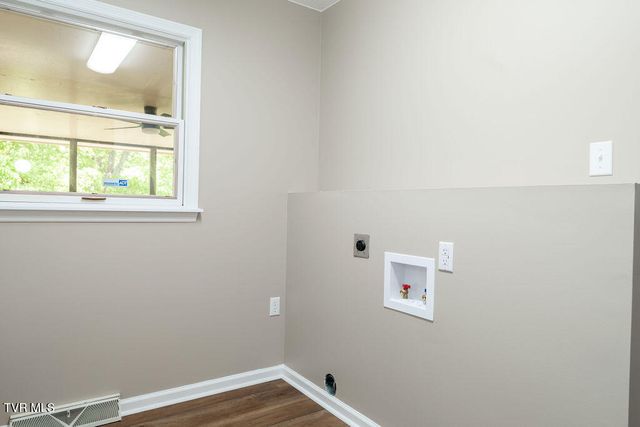 2236 Sheffield Street, Kingsport, TN 37660