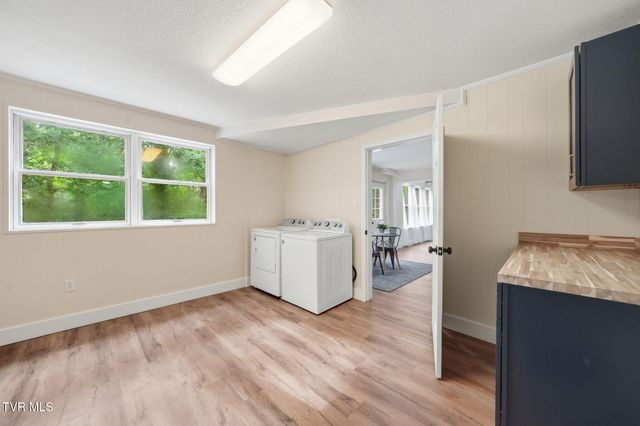 2236 Sheffield Street, Kingsport, TN 37660