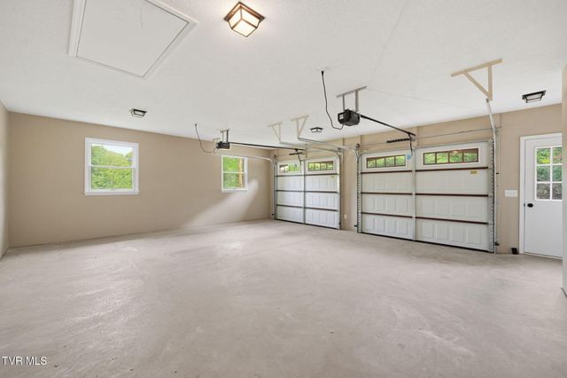 2236 Sheffield Street, Kingsport, TN 37660