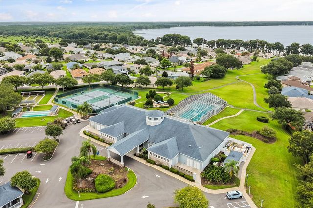 6170 SAILBOAT AVENUE, Tavares, FL 32778