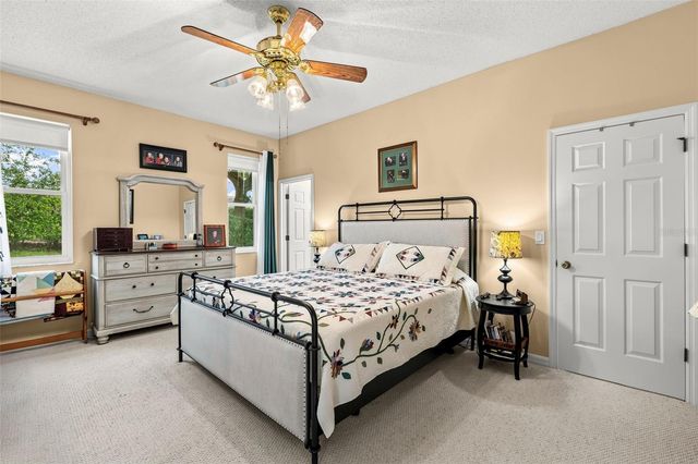 6170 SAILBOAT AVENUE, Tavares, FL 32778