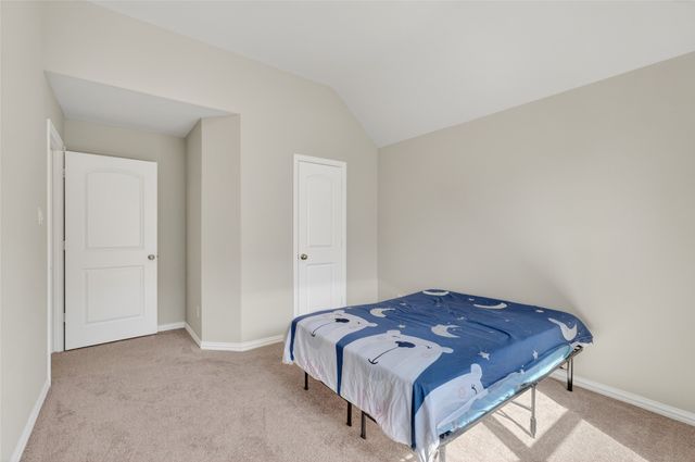 6808 Rowlett Drive, Mckinney, TX 75070