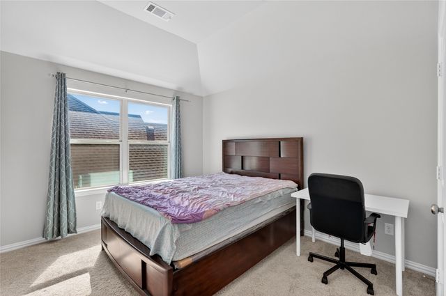 6808 Rowlett Drive, Mckinney, TX 75070