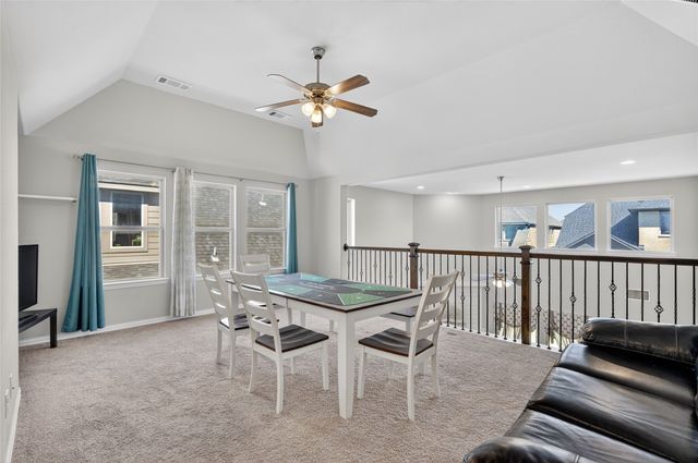 6808 Rowlett Drive, Mckinney, TX 75070