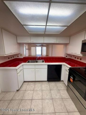 6770 Ridgewood Avenue 702, Cocoa Beach, FL 32931
