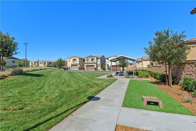 29367 Copper Skye, Winchester, CA 92596