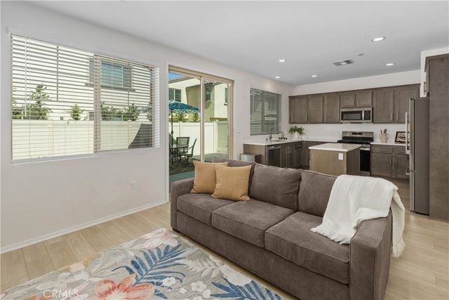 29367 Copper Skye, Winchester, CA 92596