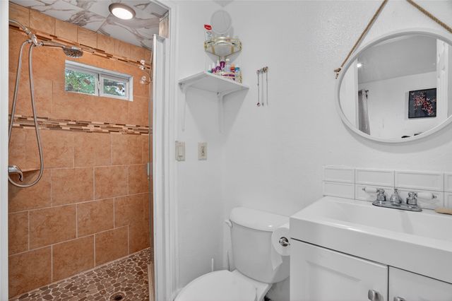 916 Fawn, Granbury, TX 76049