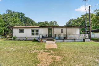 916 Fawn, Granbury, TX 76049