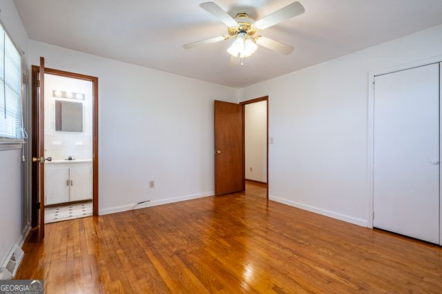 33 Summit Drive, Lindale, GA 30147