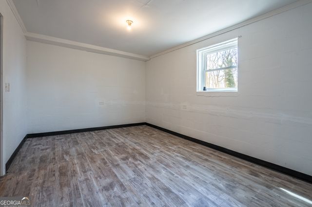 33 Summit Drive, Lindale, GA 30147