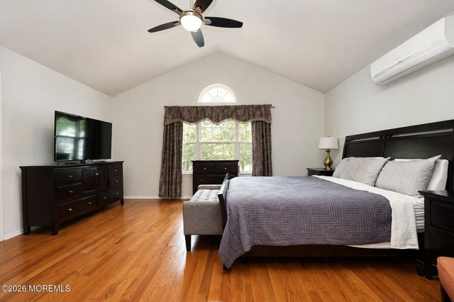 4 Nicholson Key, Colts Neck, NJ 07722