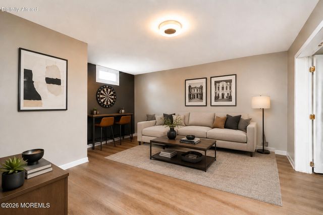 4 Nicholson Key, Colts Neck, NJ 07722