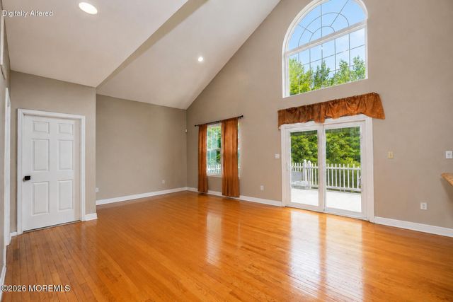 4 Nicholson Key, Colts Neck, NJ 07722