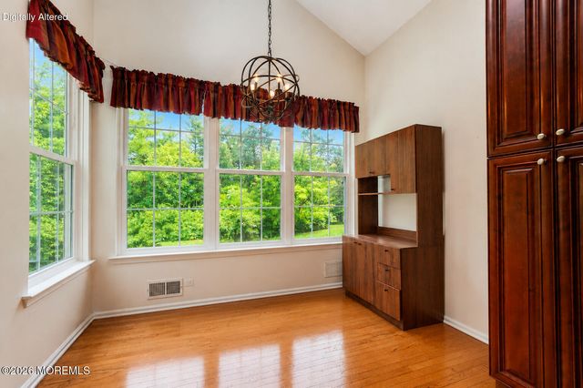 4 Nicholson Key, Colts Neck, NJ 07722