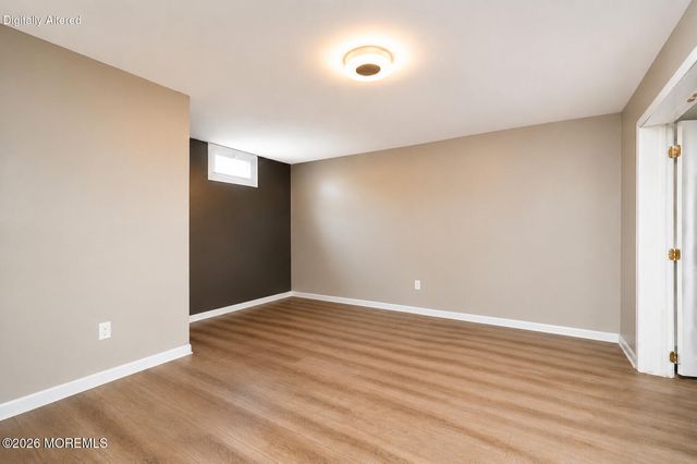 4 Nicholson Key, Colts Neck, NJ 07722