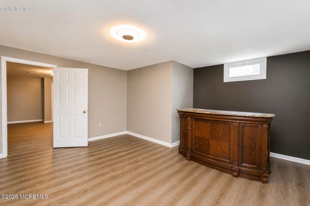 4 Nicholson Key, Colts Neck, NJ 07722