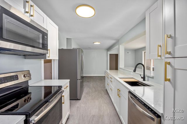 517 Pine Street, Spring Lake, MI 49456