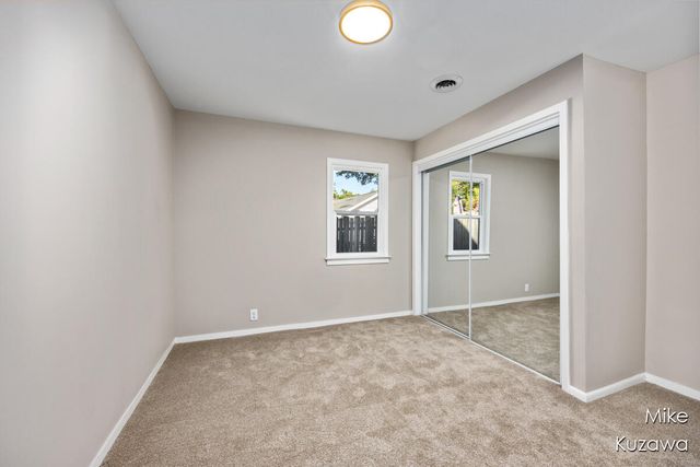 517 Pine Street, Spring Lake, MI 49456