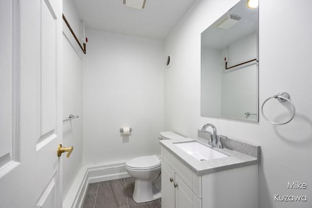 517 Pine Street, Spring Lake, MI 49456