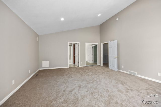 517 Pine Street, Spring Lake, MI 49456