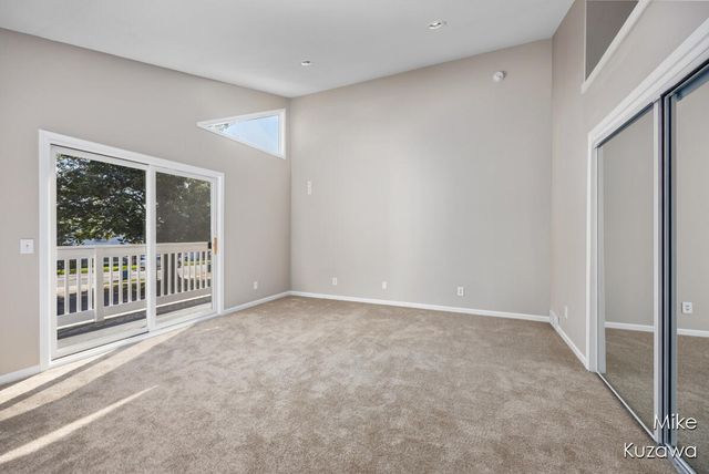 517 Pine Street, Spring Lake, MI 49456