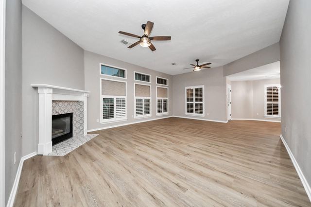 1410 Long View Drive, Pearland, TX 77581