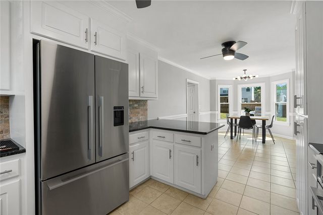 101 Meadow Ridge Drive, Greer, SC 29651